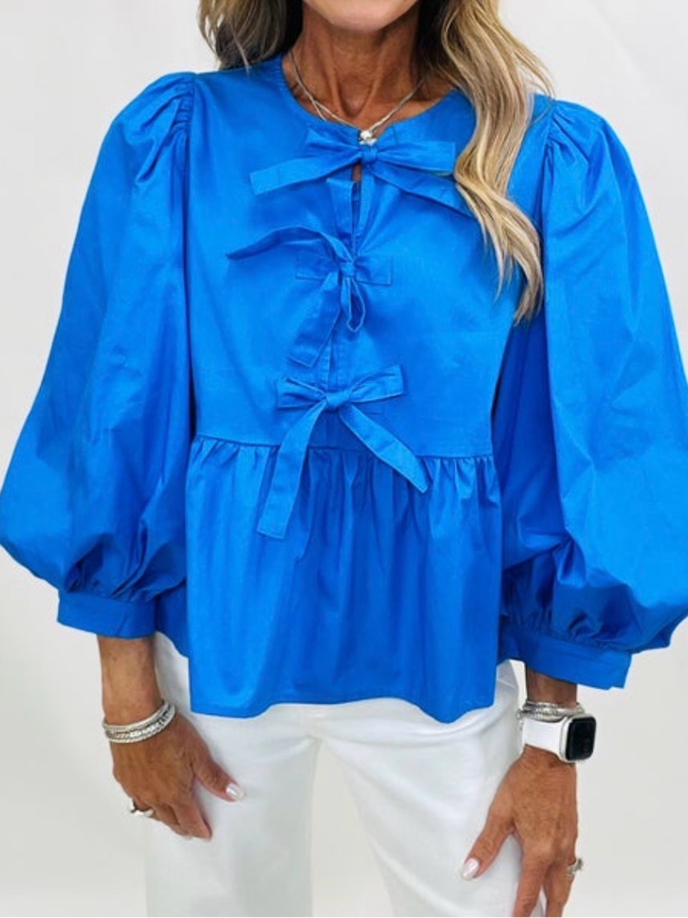 Jodifl size small Tie-Front Puff Sleeve Top in Bright Blue